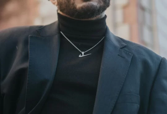Men's Black Turtleneck Sweater Looks That Always Impress